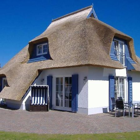 Reetdachhaus Direkt Am Meer Fuer 6 Personen!! Karlshagen Exterior photo